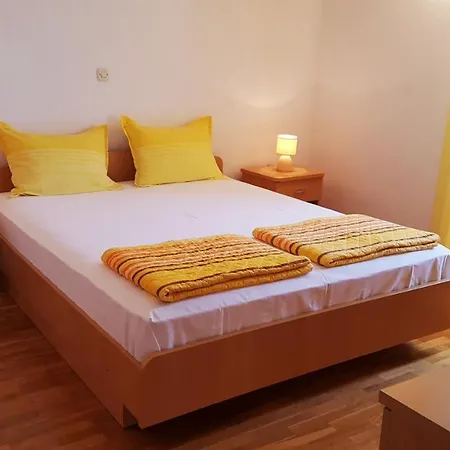 Apartment Edita *